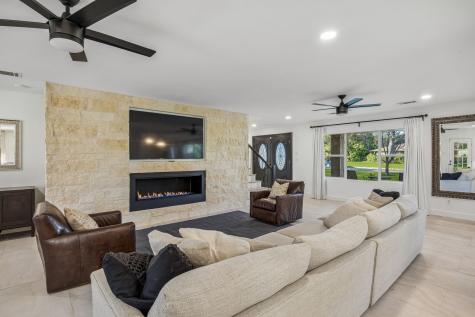 1334 El Patio Drive Dallas TX 75218