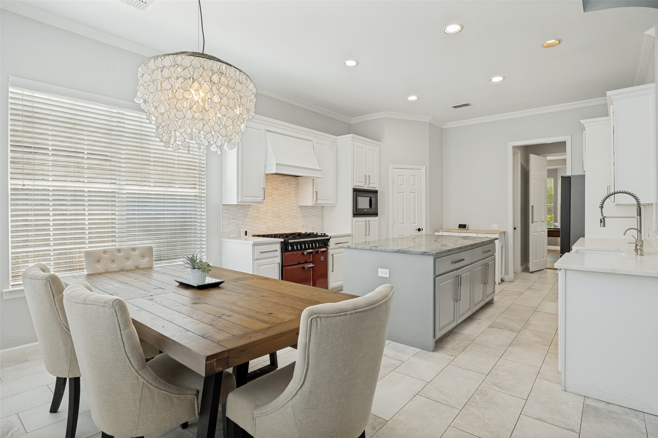 2521 Sir Tristram Lane Lewisville TX 75056