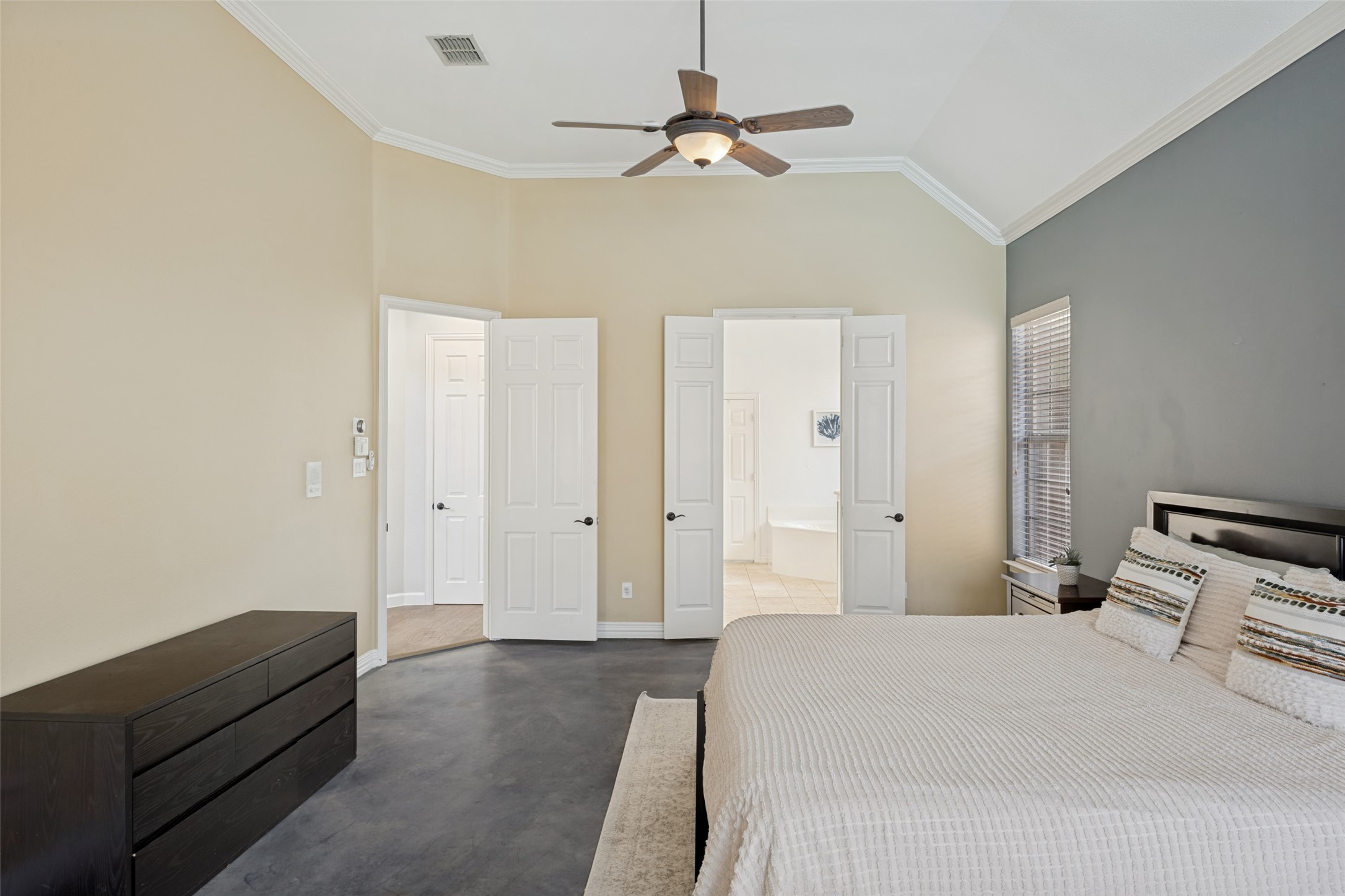 2521 Sir Tristram Lane Lewisville TX 75056
