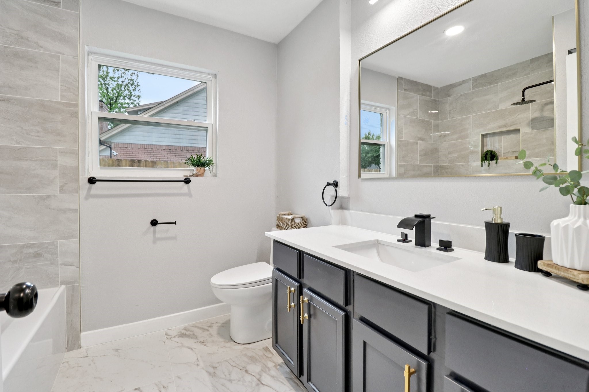 3818 Wenatche Drive Dallas TX 75233