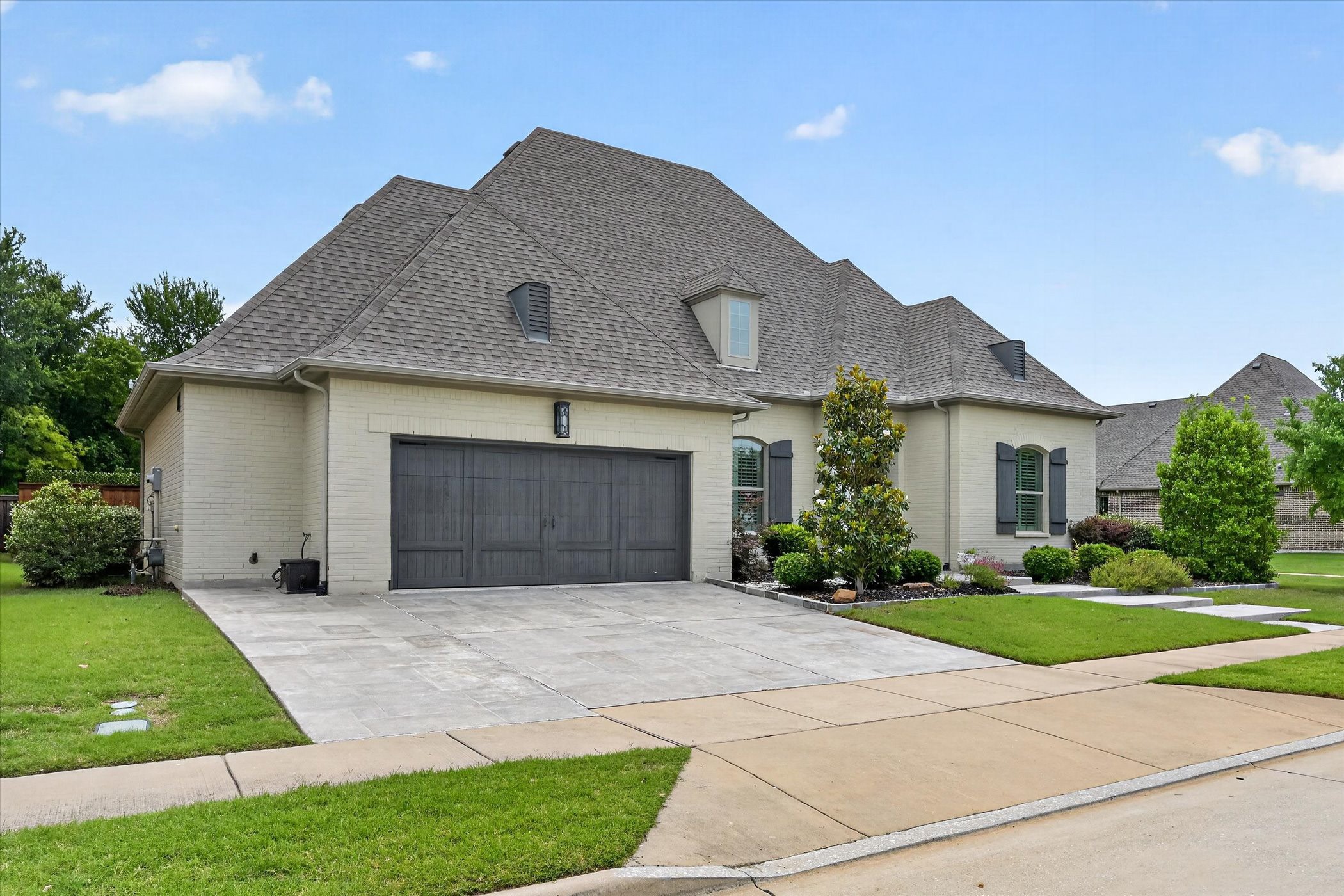 2204 Grafton Lane Mckinney TX 75071
