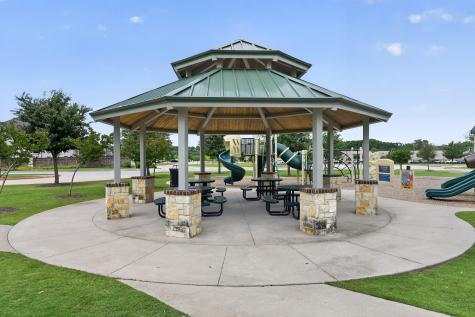 2204 Grafton Lane Mckinney TX 75071