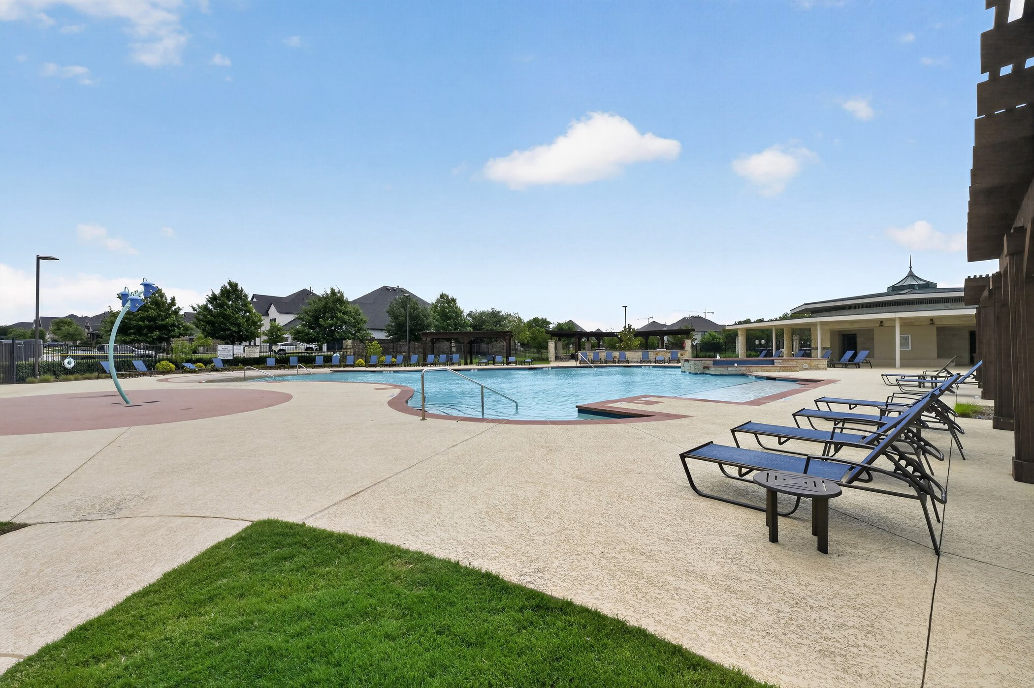 2204 Grafton Lane Mckinney TX 75071