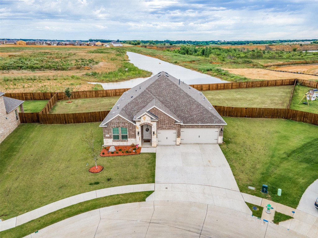3541 Livey Lane Aubrey TX 76227