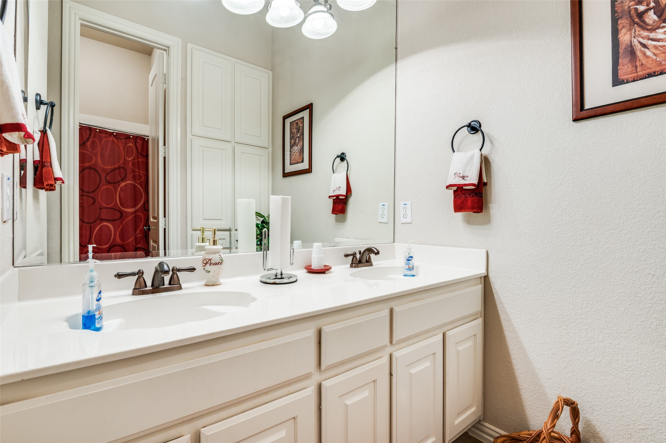 626 Saddlebrook Desoto TX 75115