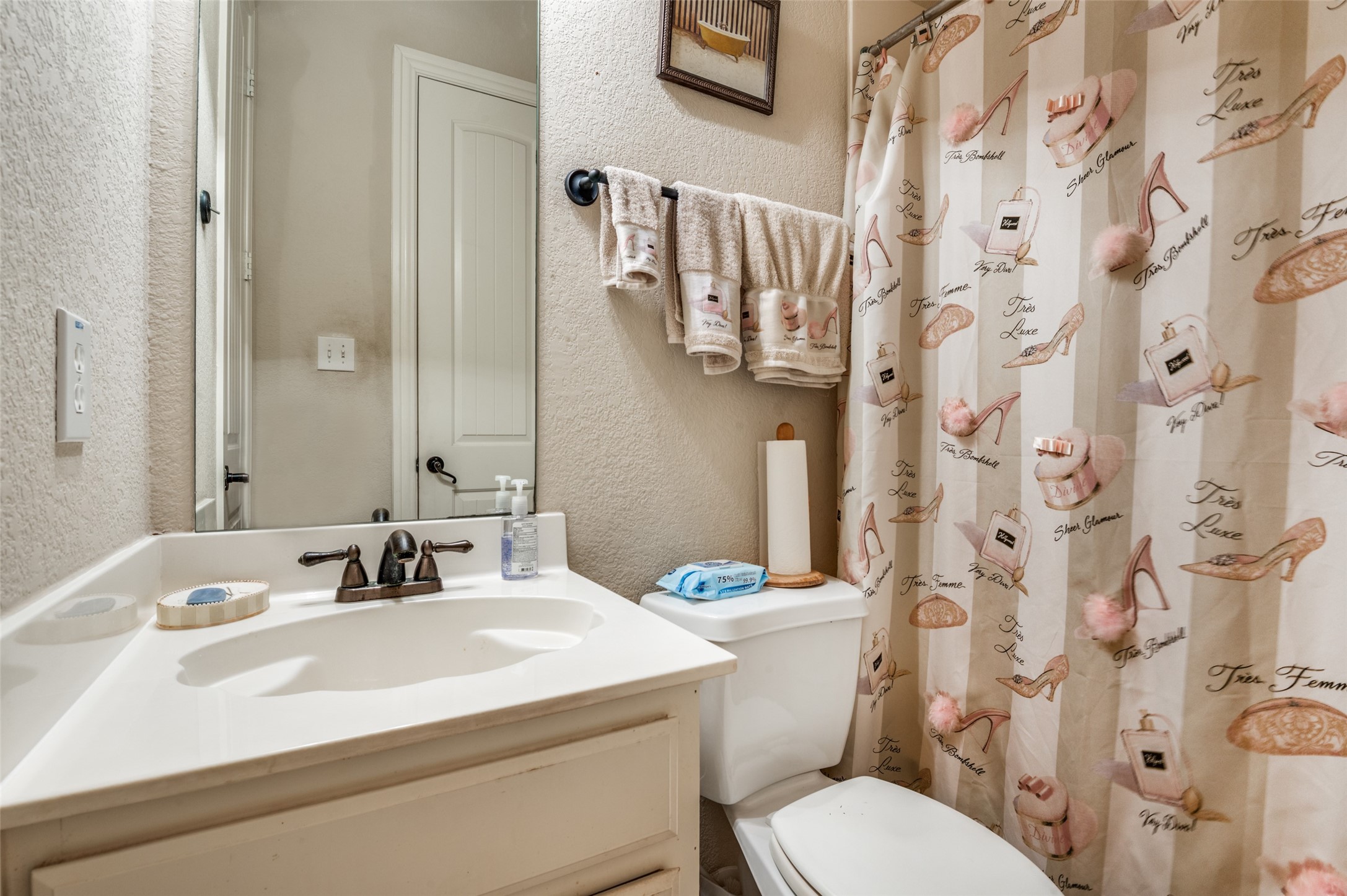 626 Saddlebrook Desoto TX 75115
