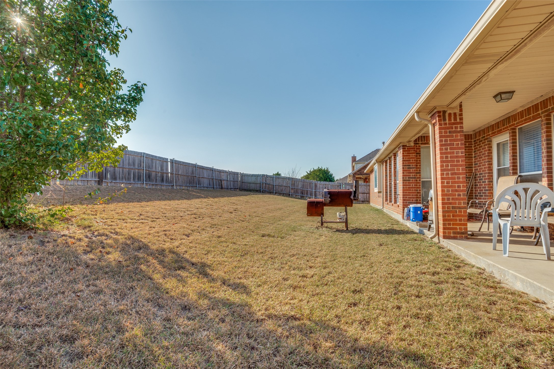 626 Saddlebrook Desoto TX 75115