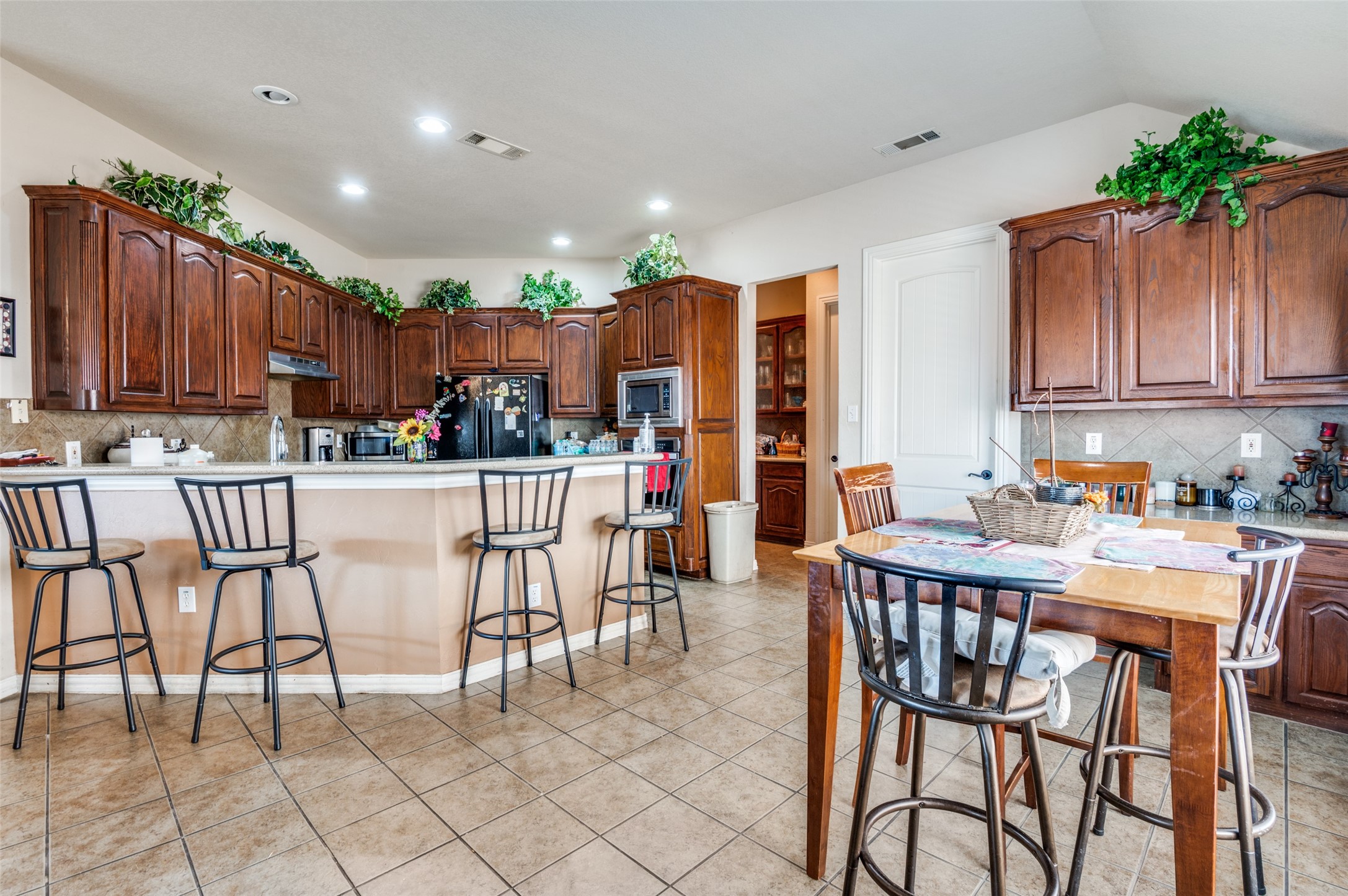 626 Saddlebrook Desoto TX 75115