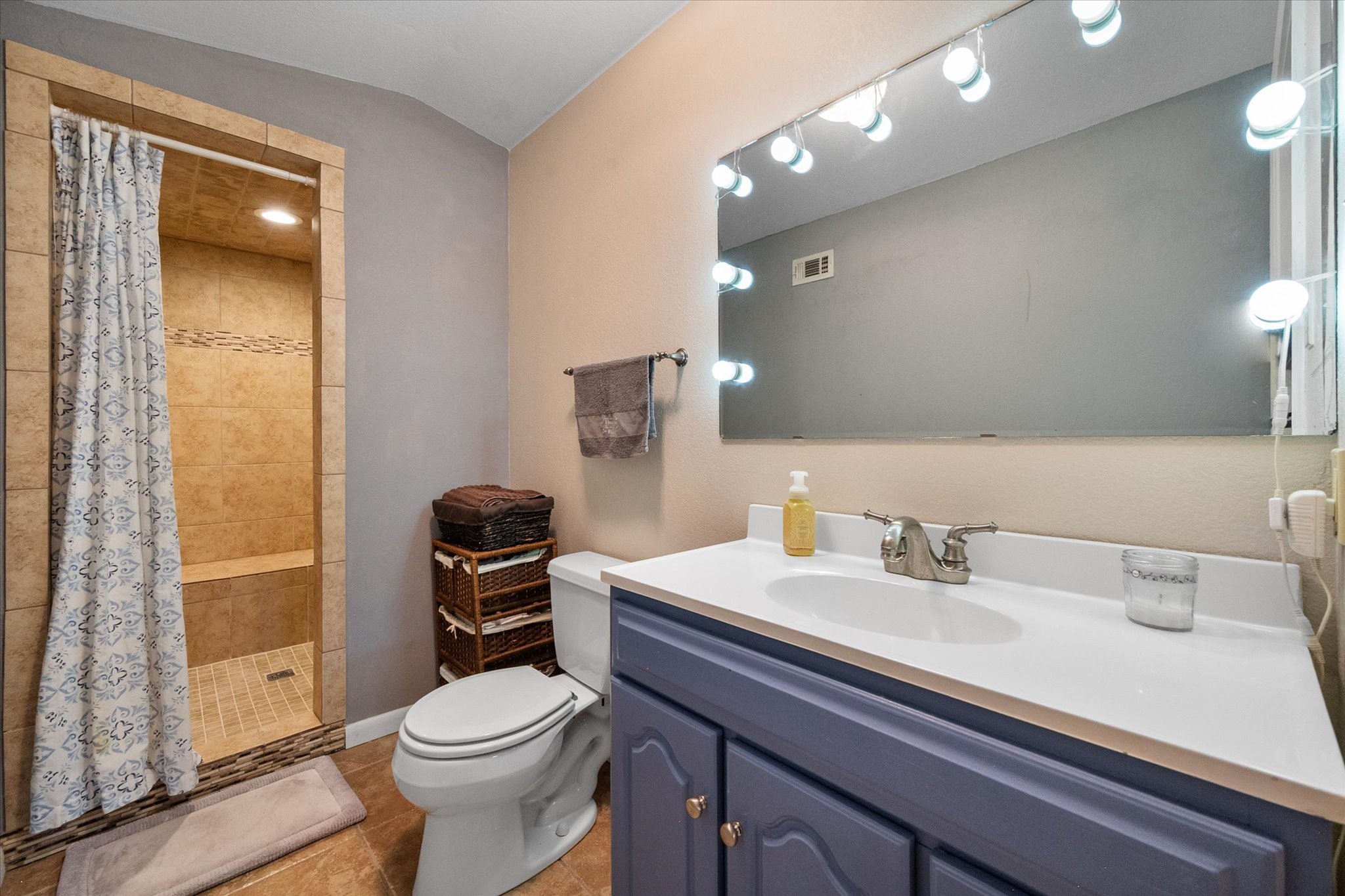 5827 SE County Road 1095 Corsicana TX 75109