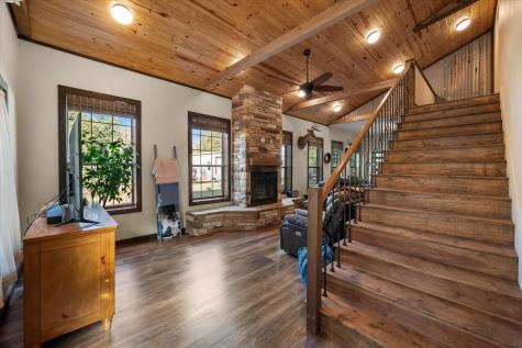 5827 SE County Road 1095 Corsicana TX 75109