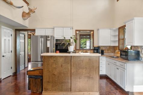 5827 SE County Road 1095 Corsicana TX 75109