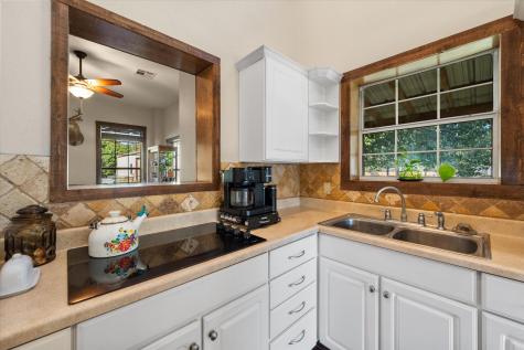5827 SE County Road 1095 Corsicana TX 75109