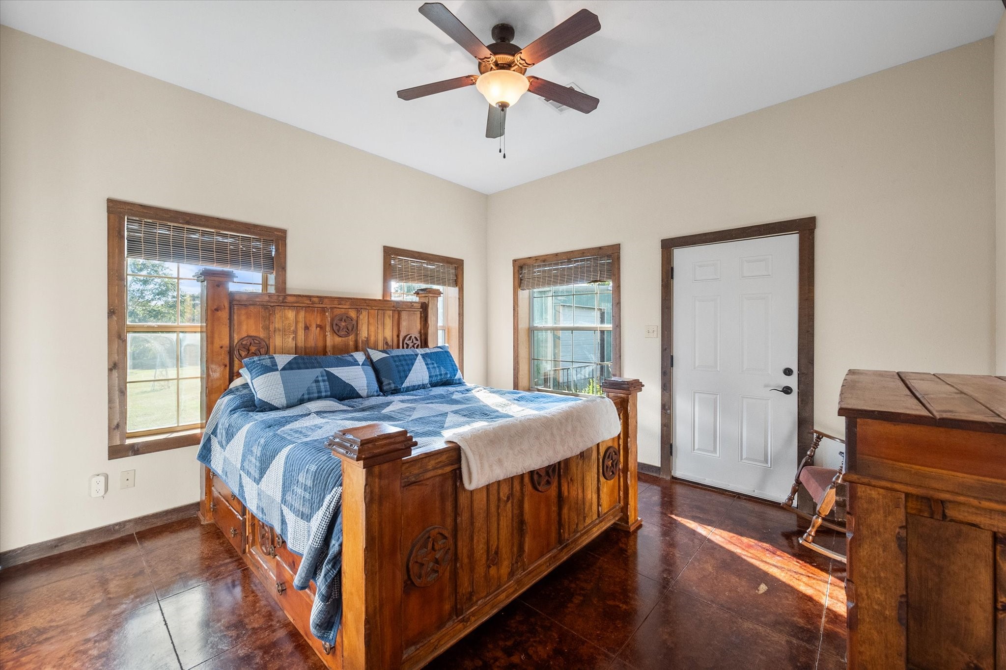 5827 SE County Road 1095 Corsicana TX 75109