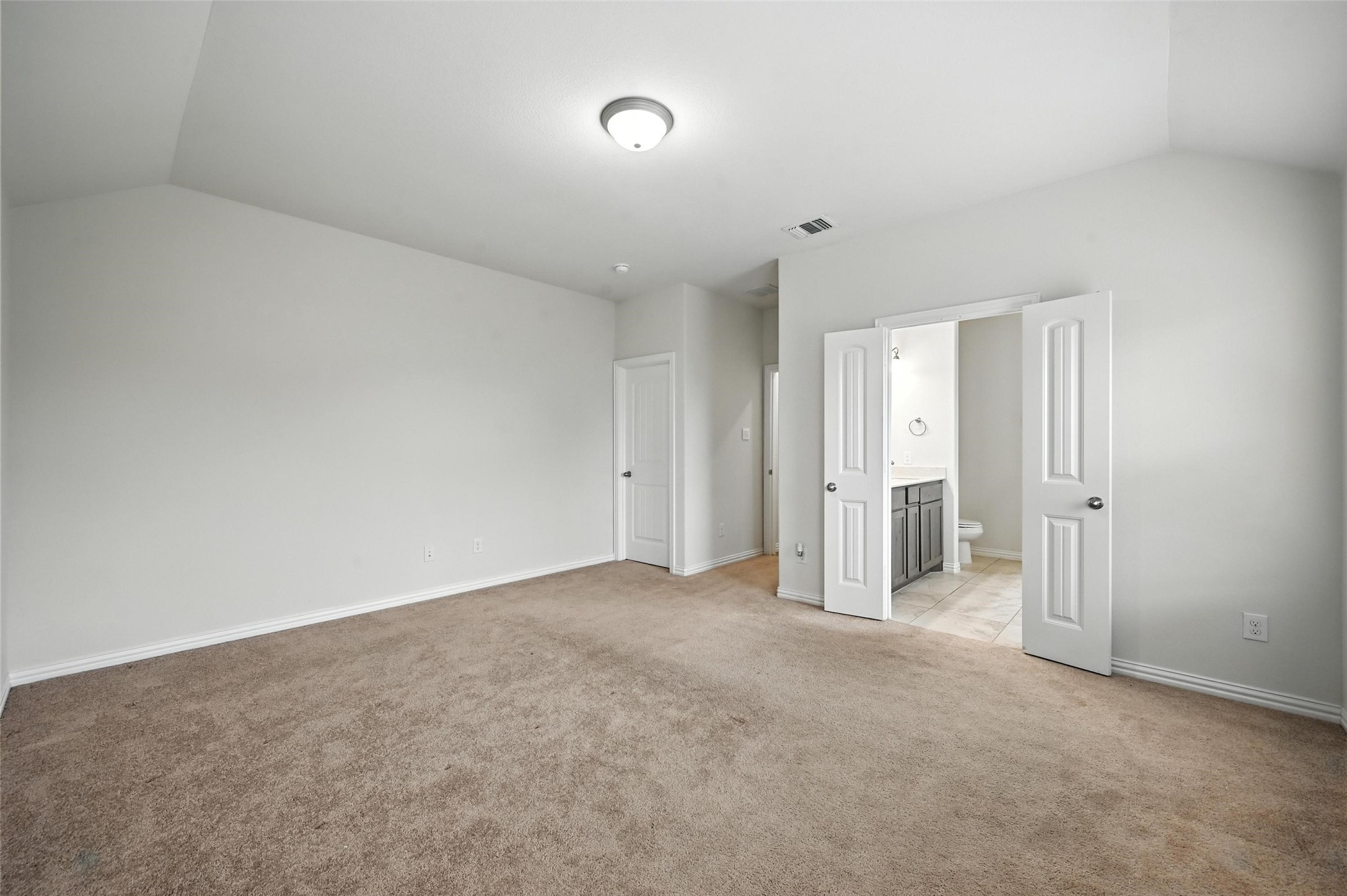 5 Pheasant Run Sanger TX 76266