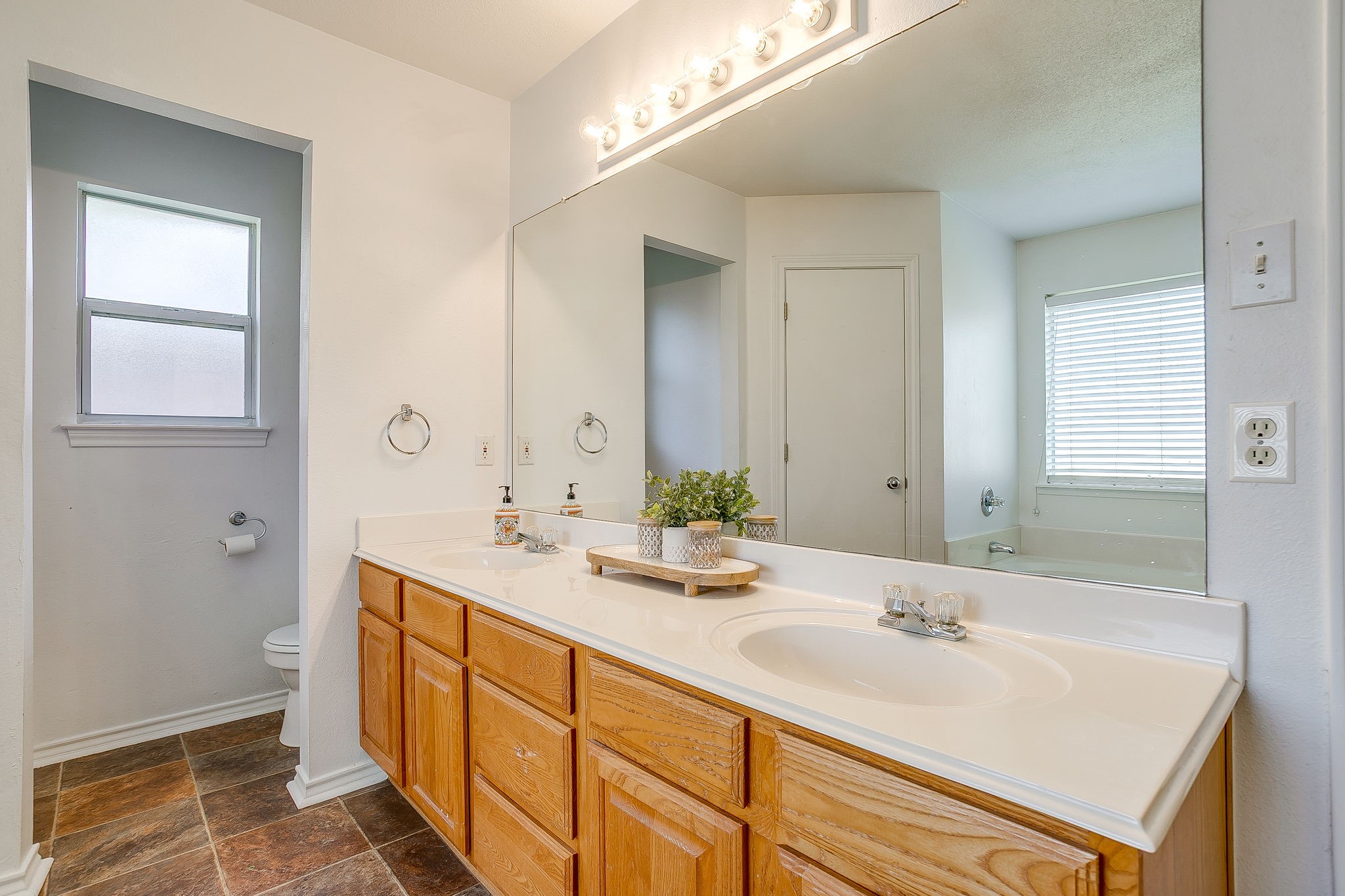 518 Lone Star Street Joshua TX 76058