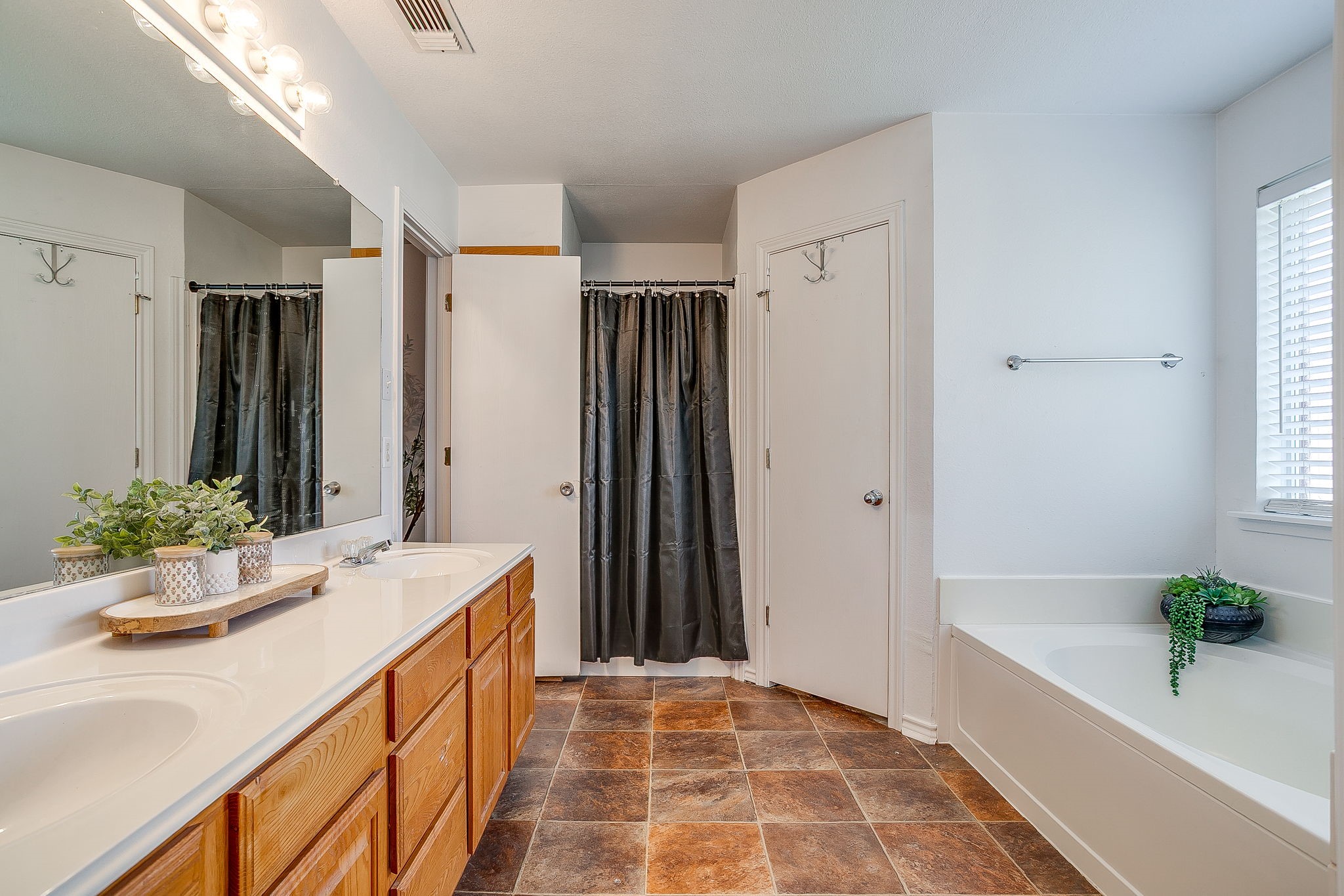 518 Lone Star Street Joshua TX 76058