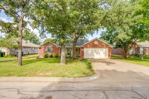 518 Lone Star Street Joshua TX 76058