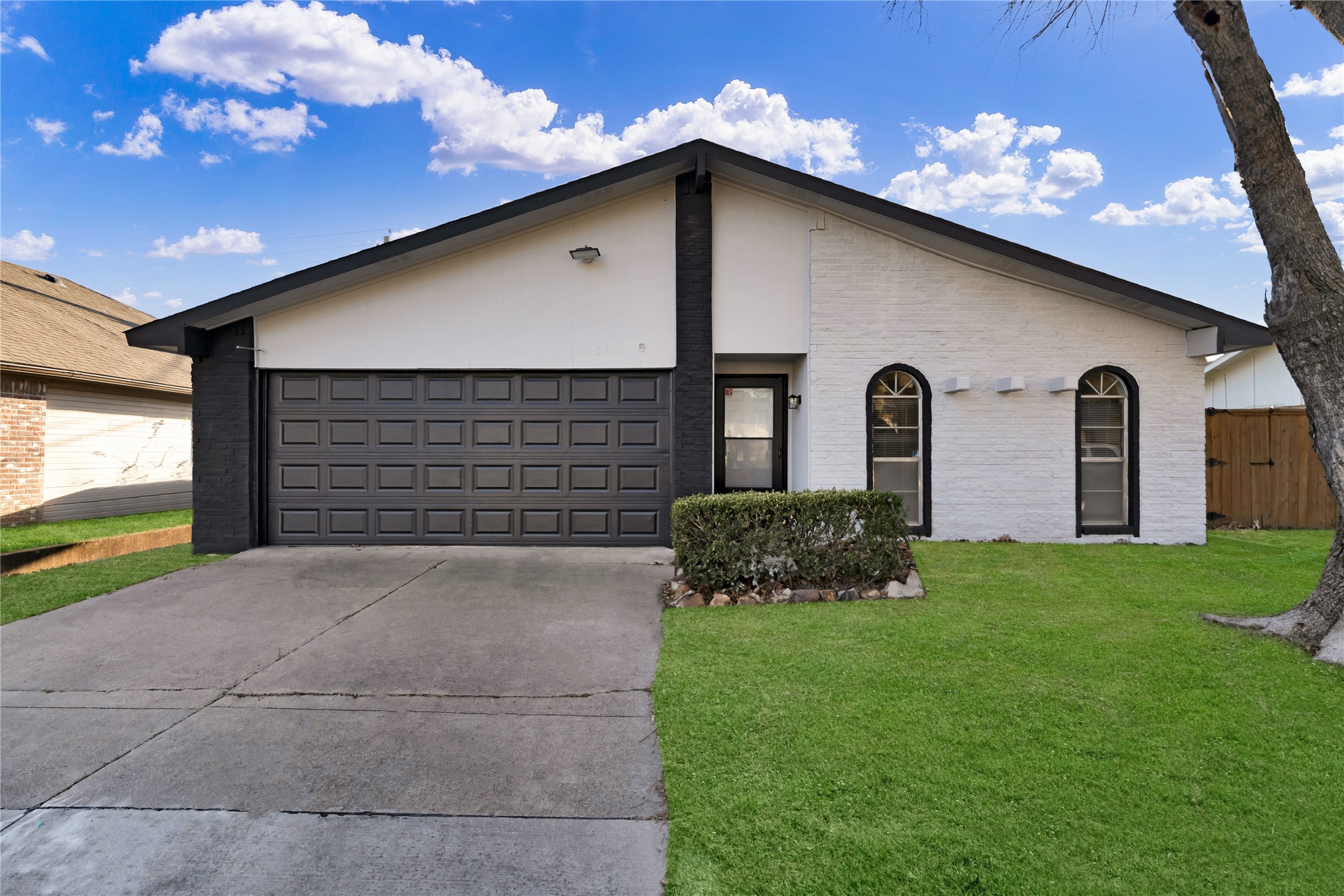5920 Maple Lane Rowlett TX 75089