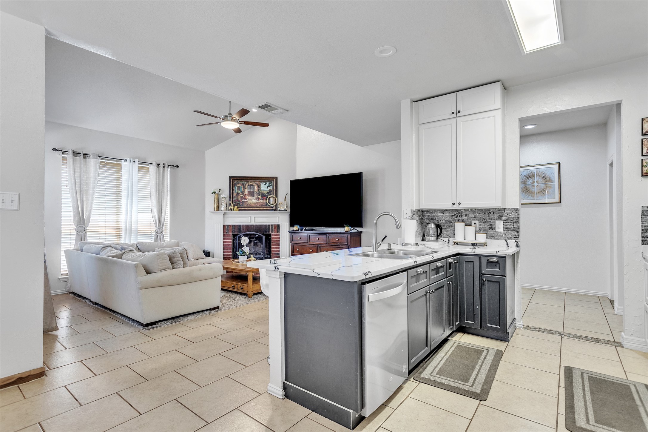 2806 Wandering Oak Drive Corinth TX 76208