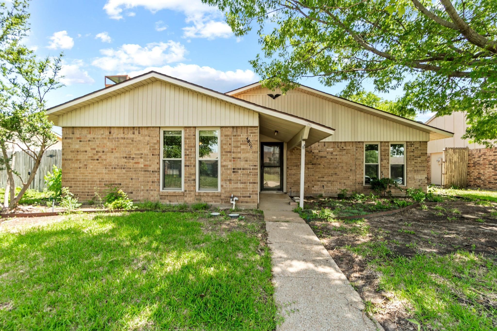 4006 Fletcher Drive Garland TX 75044