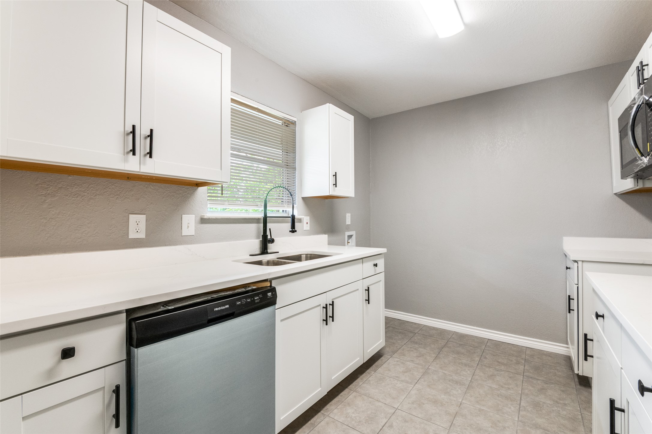 728 Oceanview Drive Dallas TX 75232