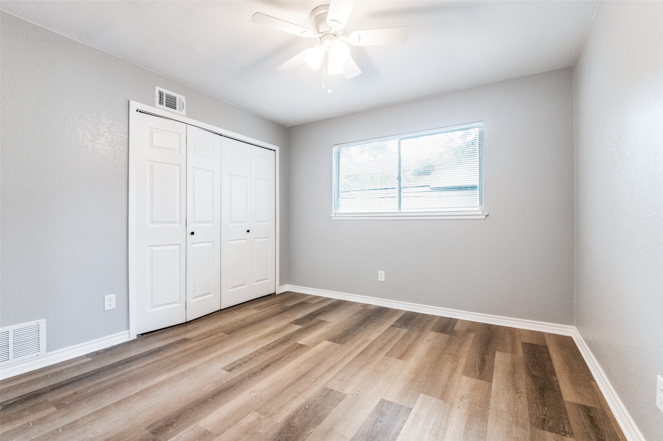 728 Oceanview Drive Dallas TX 75232