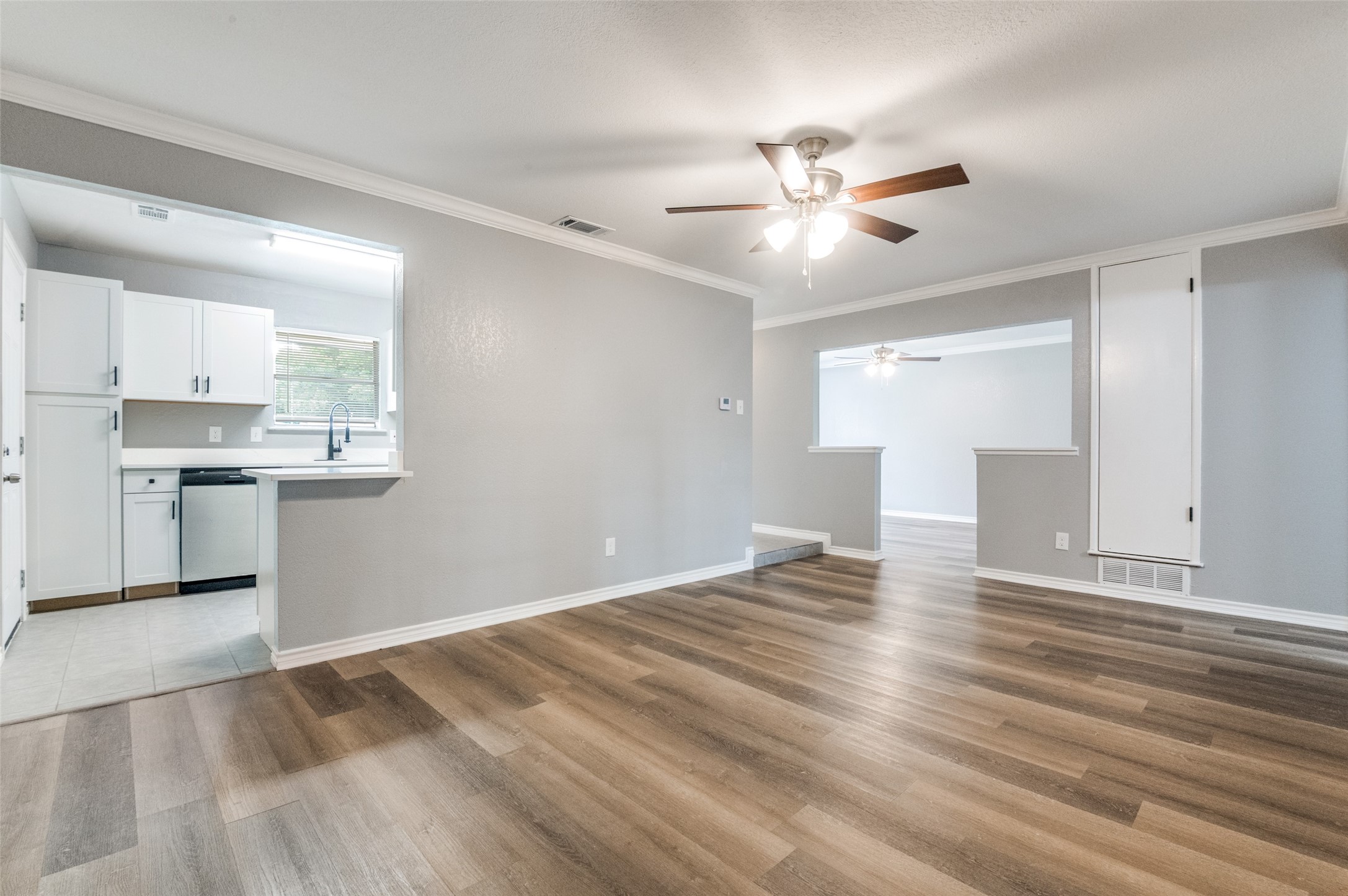 728 Oceanview Drive Dallas TX 75232