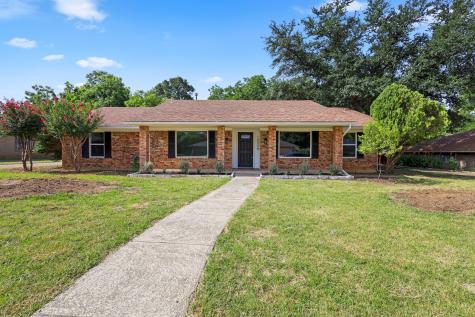 1800 Kingsborough Drive Arlington TX 76015