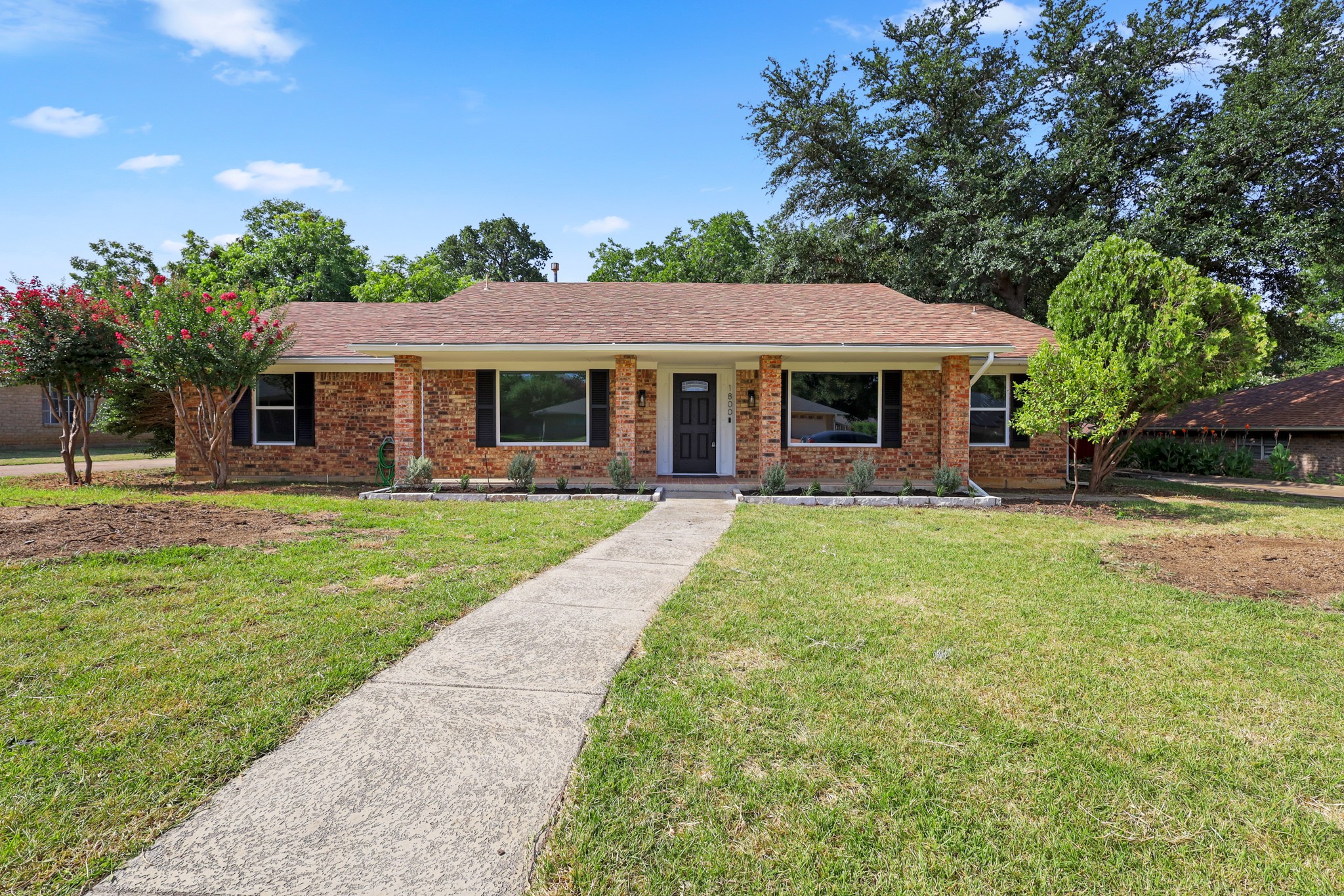 1800 Kingsborough Drive Arlington TX 76015