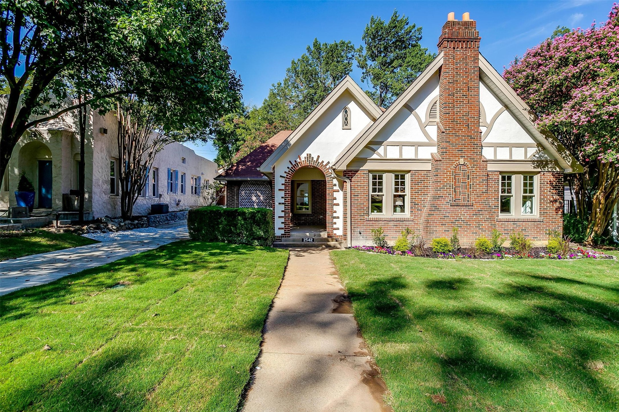 2542 Cockrell Avenue Fort Worth TX 76109