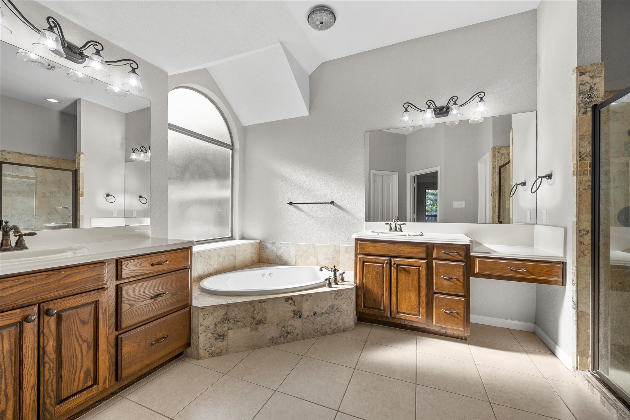 302 Canterbury Drive Waco TX 76712