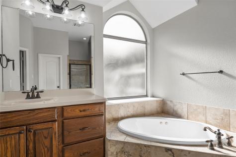 302 Canterbury Drive Waco TX 76712