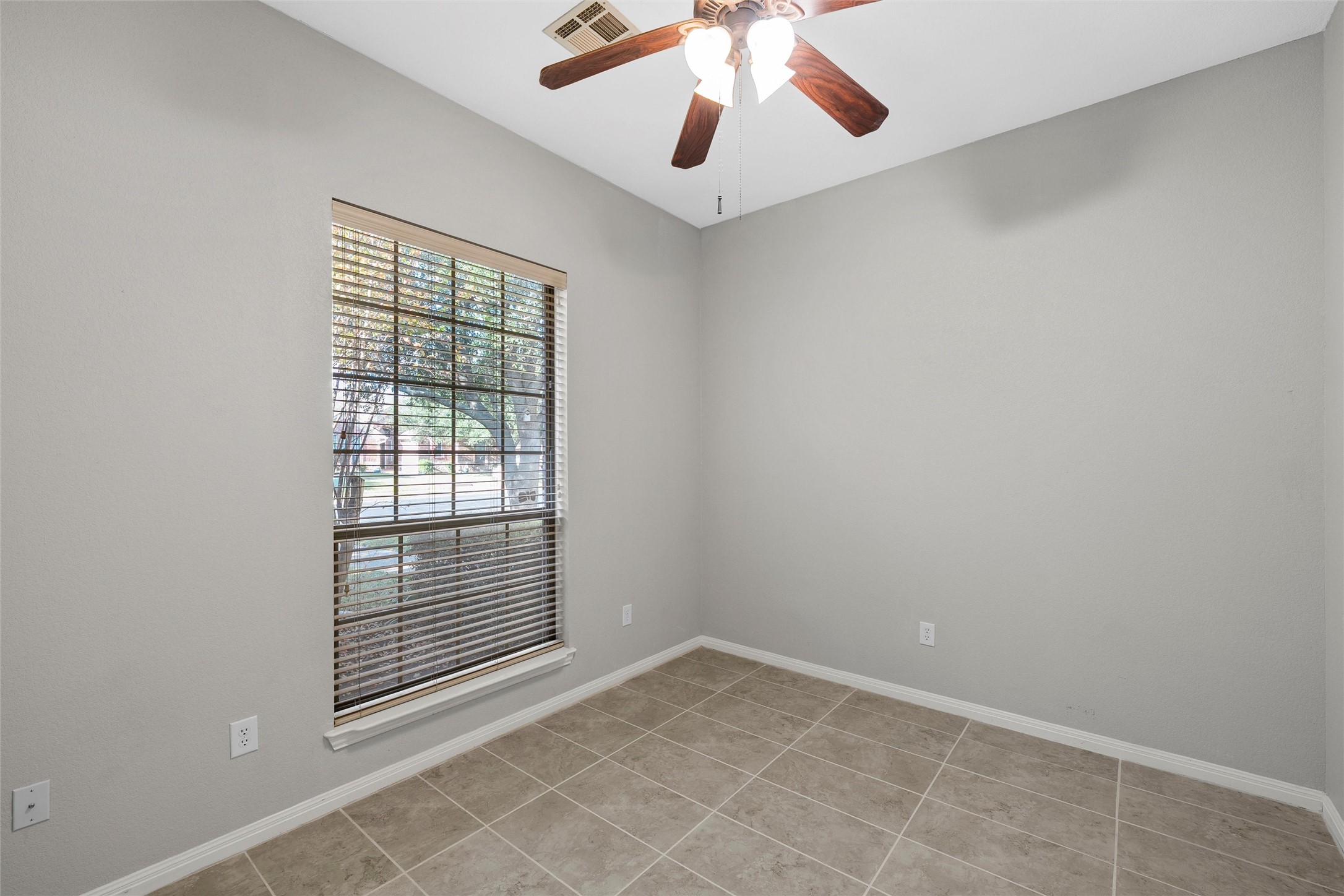 302 Canterbury Drive Waco TX 76712
