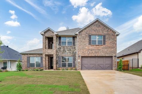 3300 Greenway Drive Burleson TX 76028