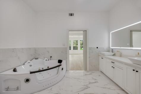 1016 Silver Creek Azle Road Azle TX 76020