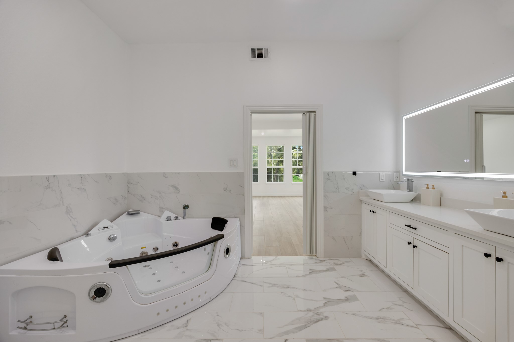 1016 Silver Creek Azle Road Azle TX 76020