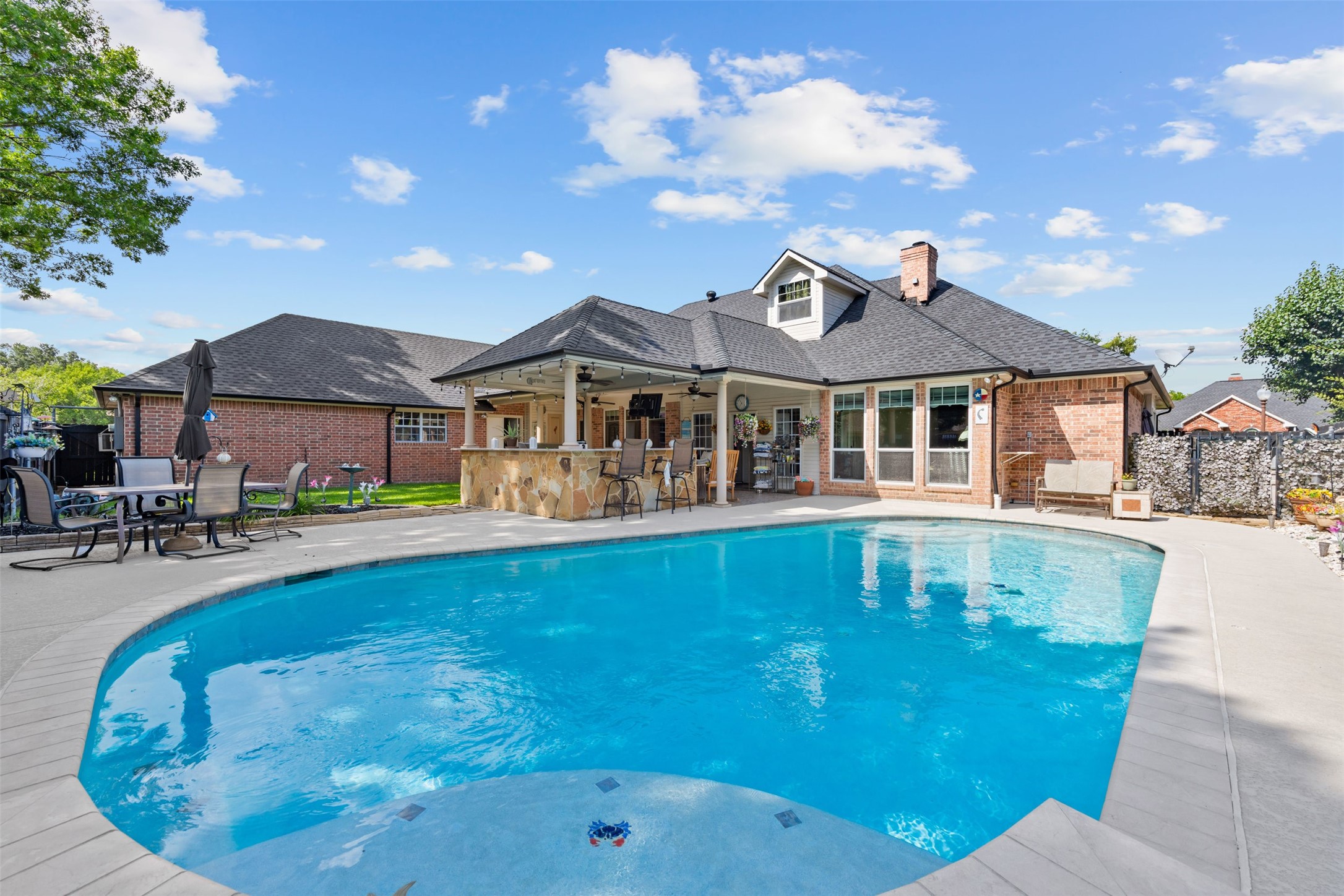 2505 Inverrary Drive Ennis TX 75119