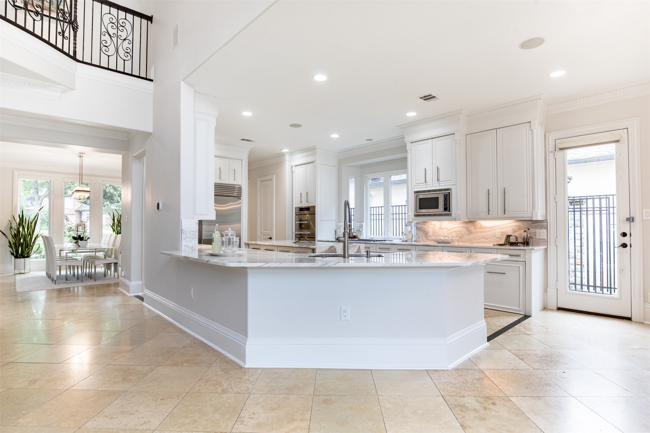 5809 Golden Leaf Court Plano TX 75093