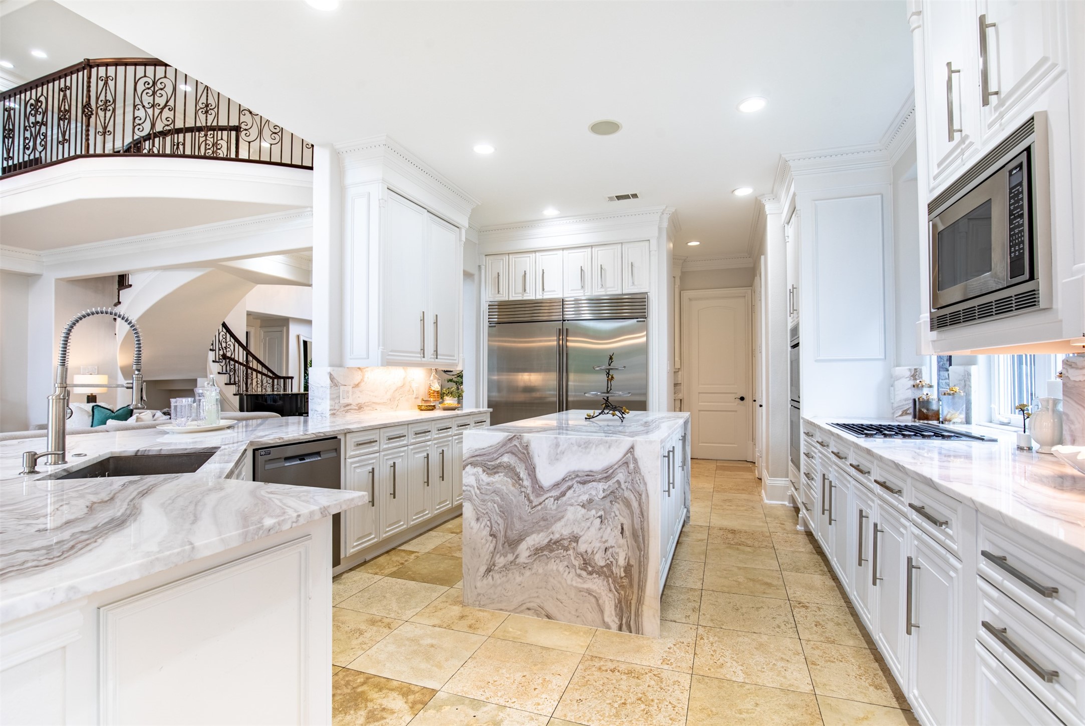 5809 Golden Leaf Court Plano TX 75093
