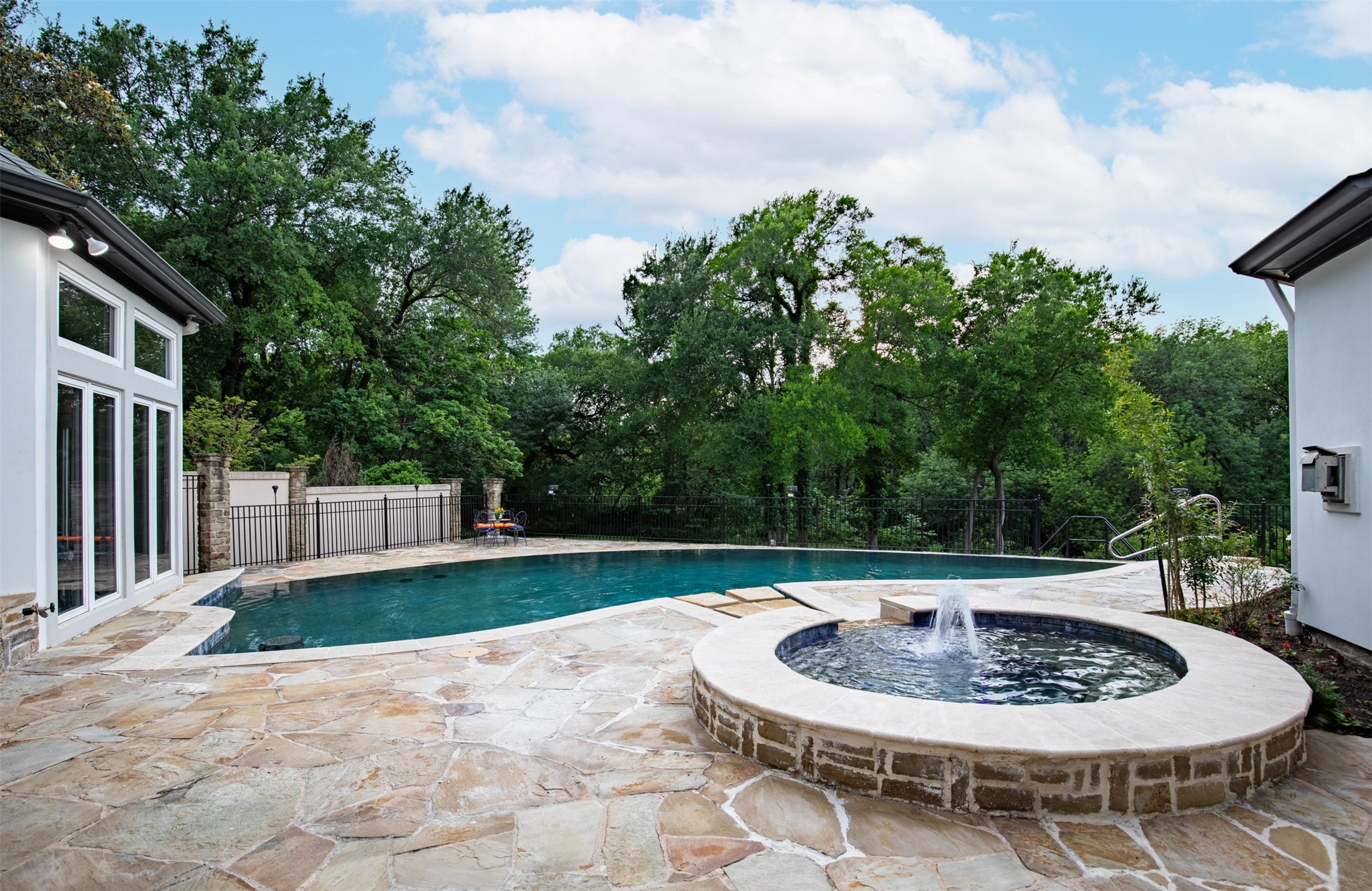 5809 Golden Leaf Court Plano TX 75093
