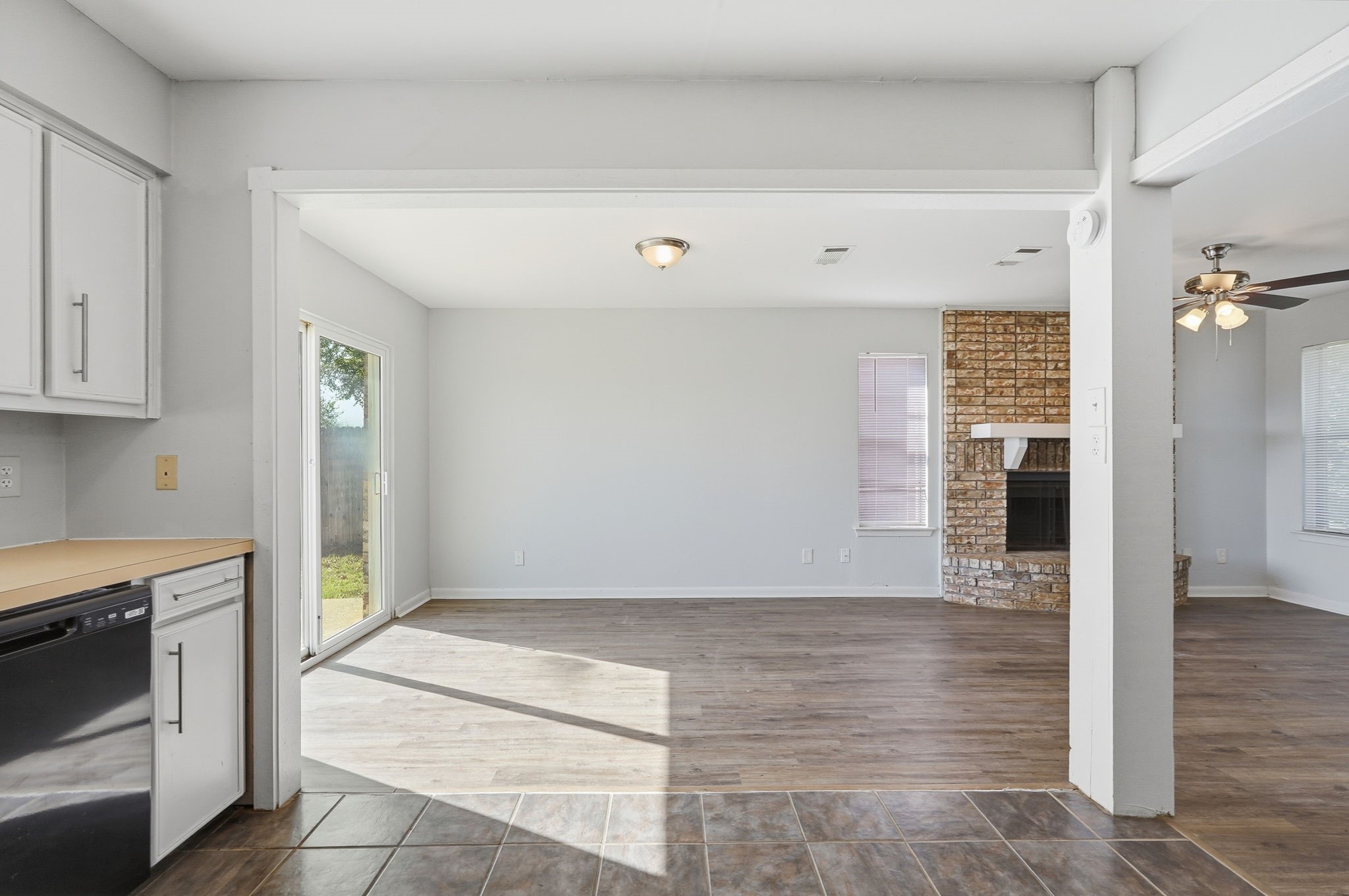 1885 Cliff View Drive Lewisville TX 75077
