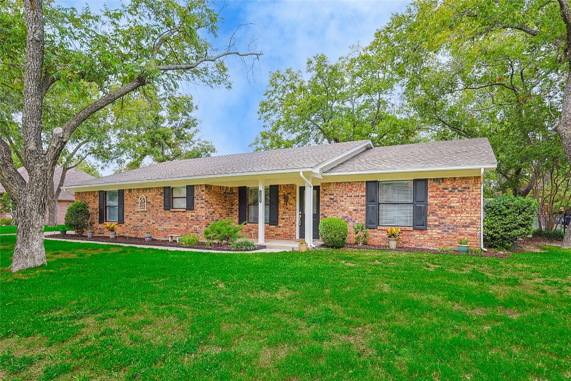 9414 Monticello Drive Granbury TX 76049
