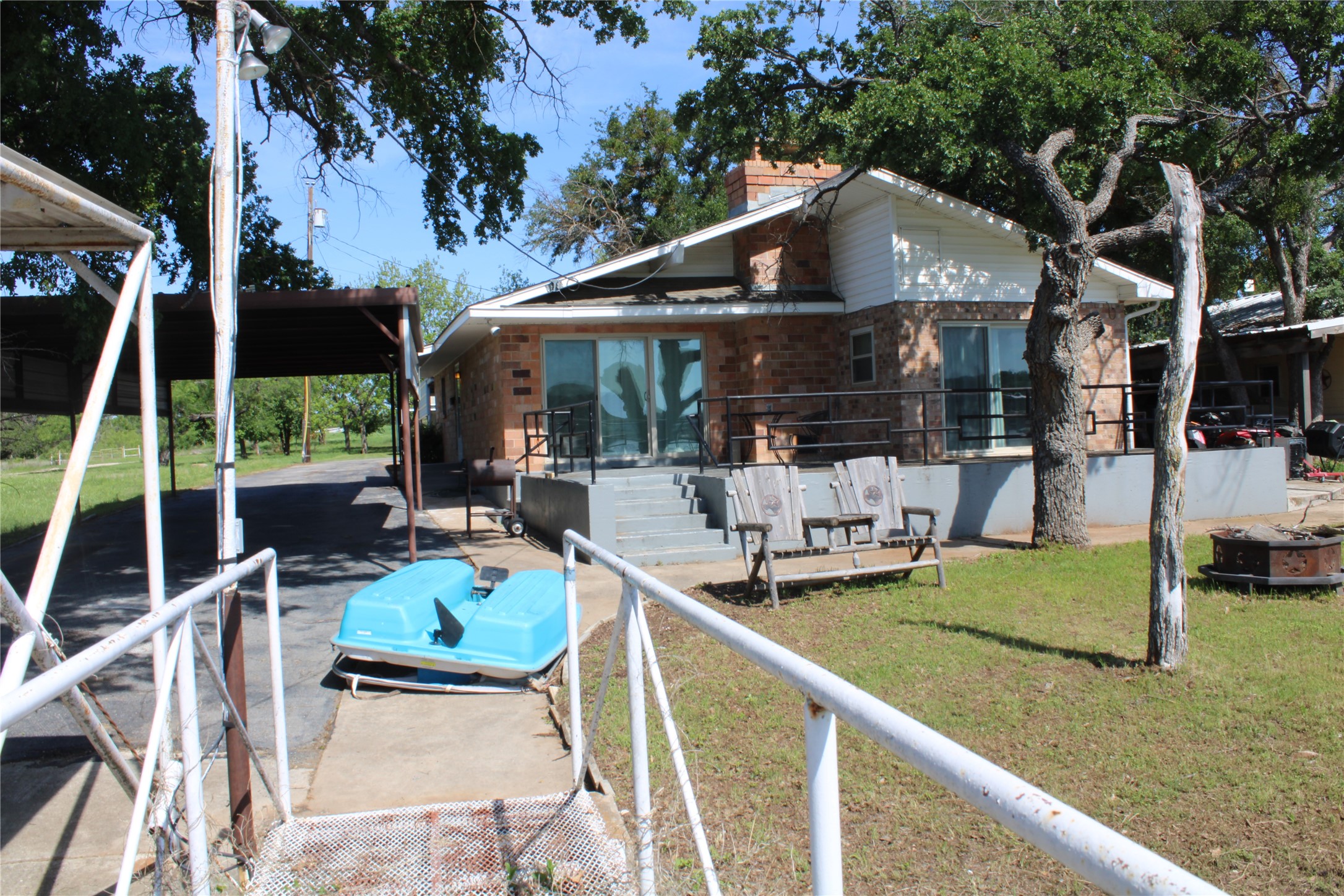 225 Avolyne Avenue Brownwood TX 76801