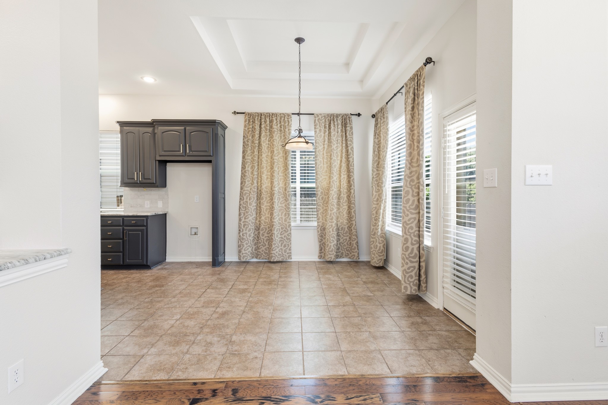 2223 Grizzly Run Lane Euless TX 76039