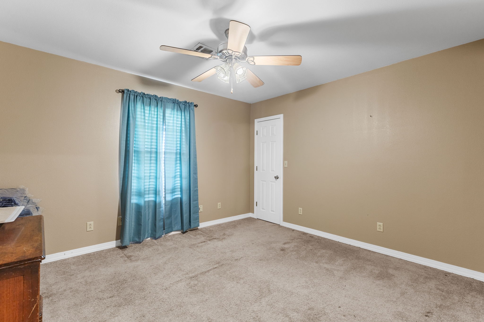 13315 Us Highway 281 Scotland TX 76379