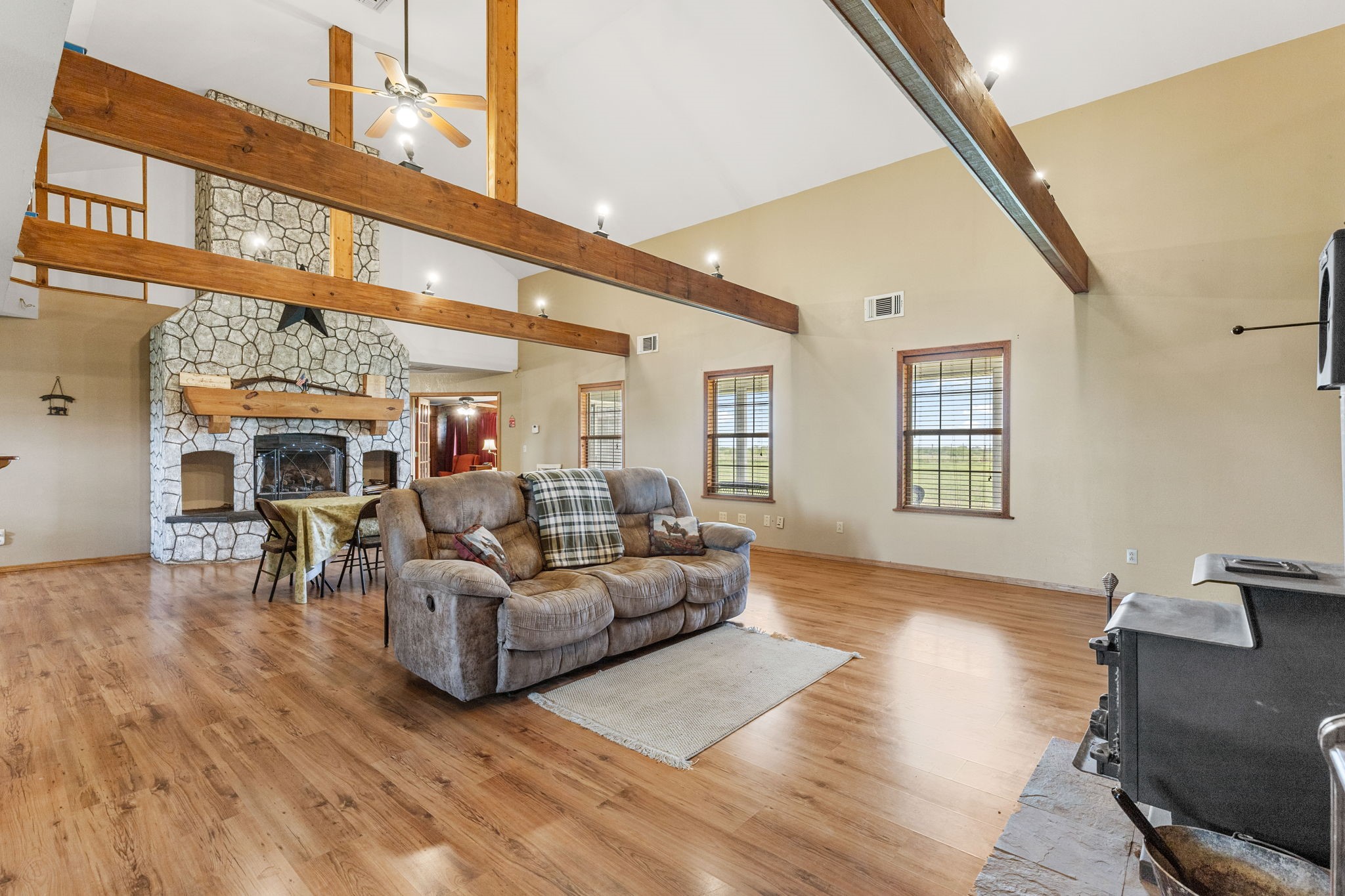 13315 Us Highway 281 Scotland TX 76379