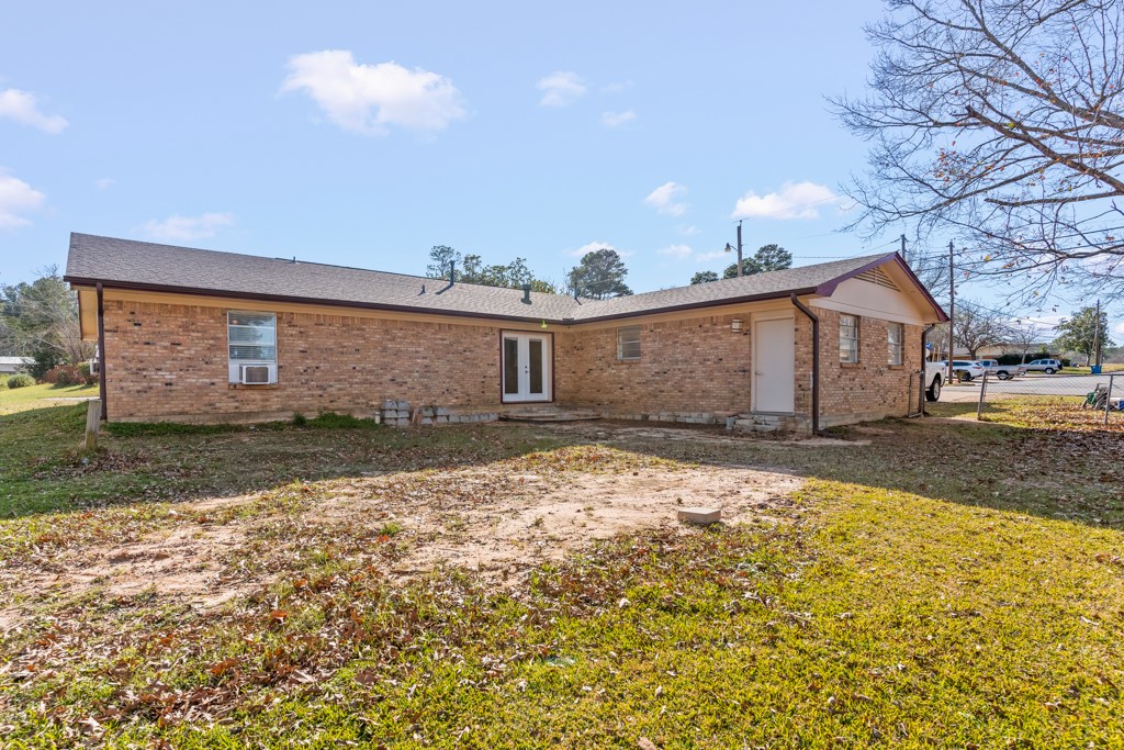 2400 Holly Street Jacksonville TX 75766