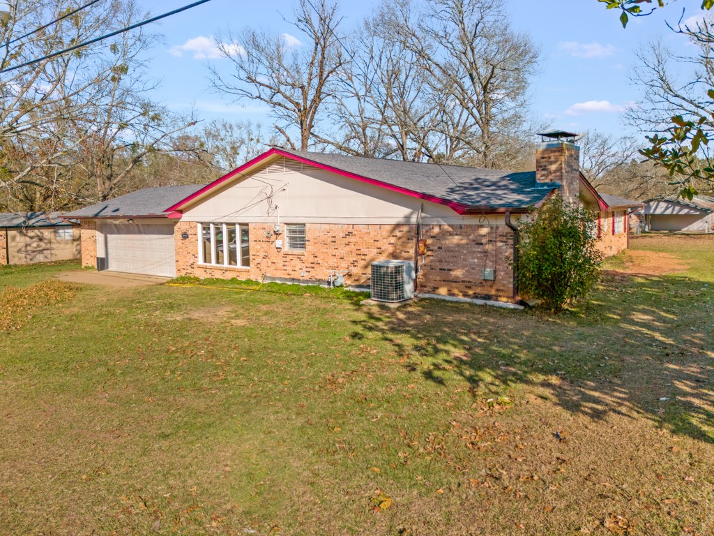 2400 Holly Street Jacksonville TX 75766
