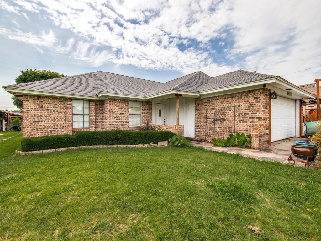 6801 Gillis Johnson Street Fort Worth TX 76179