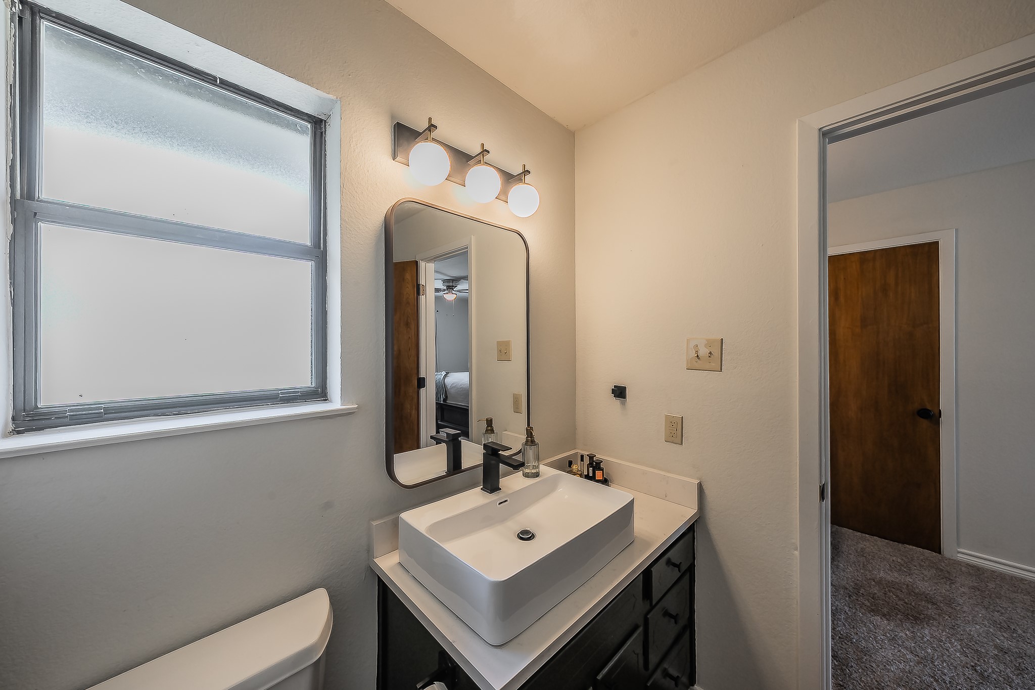 302 W Hale Avenue Decatur TX 76234